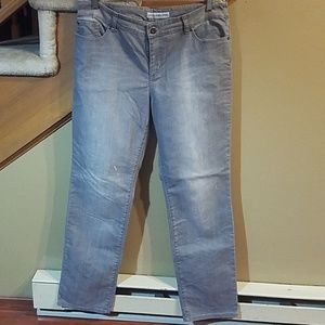 Jean's